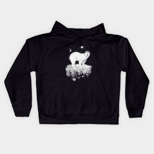 Polar bear with crown on ice floe Kids Hoodie